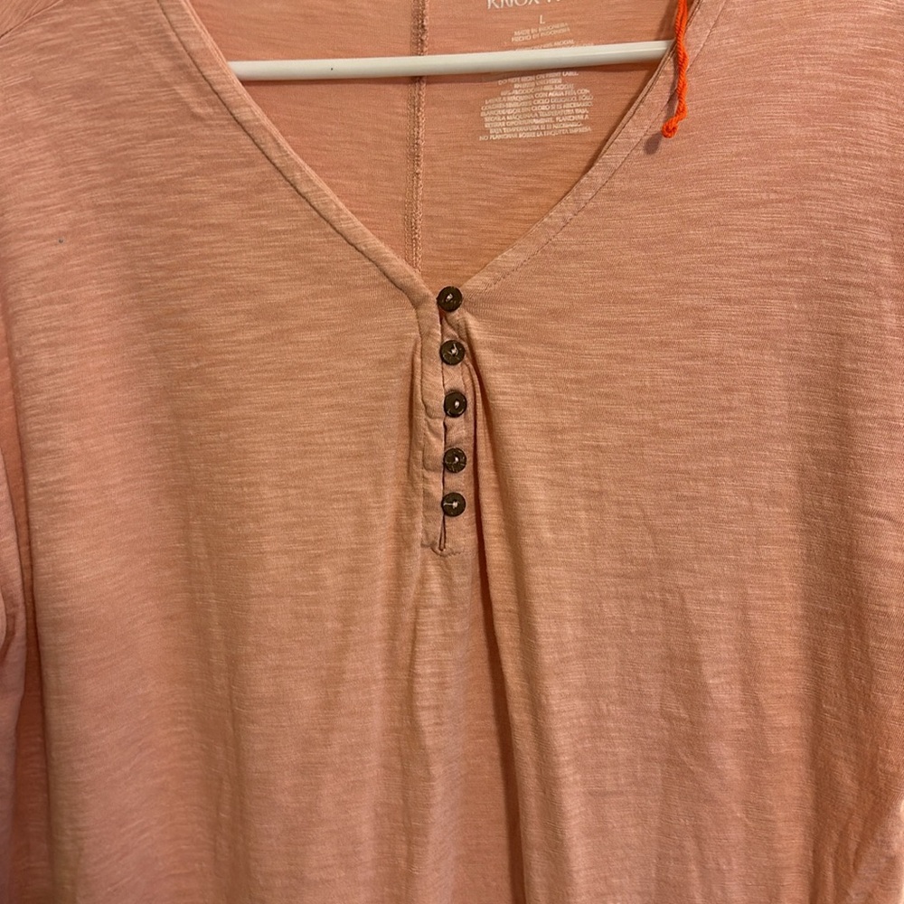 Knox Rose tee - Picture 4 of 4